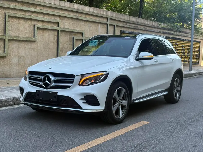 Mercedes-Benz GLC GLC 260 4MATIC Luxury Version, 2017 — фото 1