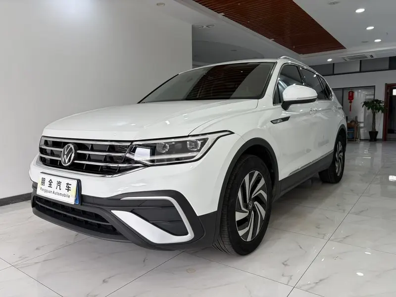 Volkswagen Tiguan L, 2023