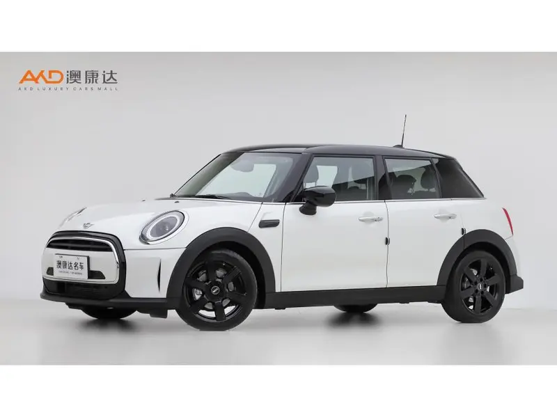 MINI MINI Facelift 1.5T COOPER Artist Edition, 2023 — фото 1