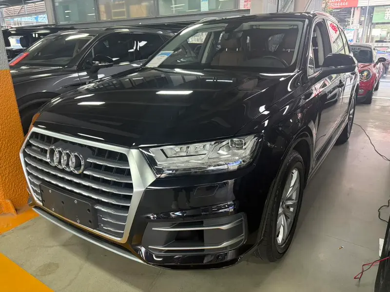 Audi Q7 55 TFSI Version, 2019 — фото 1