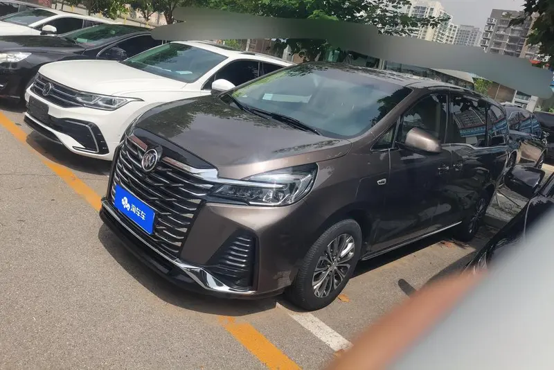 Buick GL8, 2022