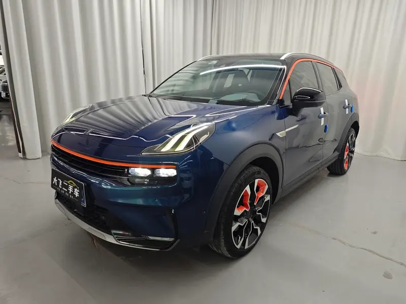 Lynk & Co 06, 2020