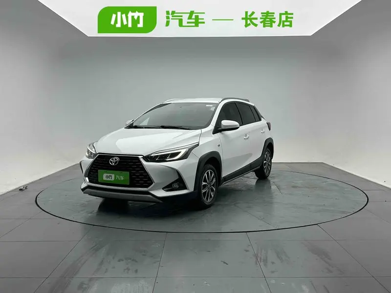Toyota Yaris L, 2022