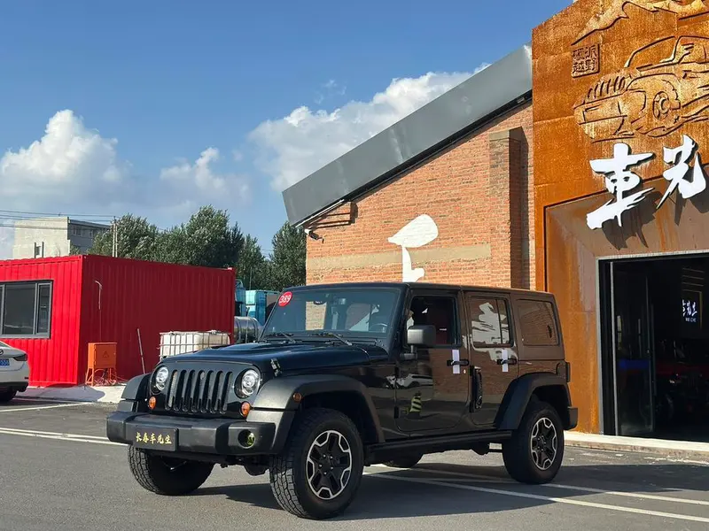Jeep Wrangler, 2013
