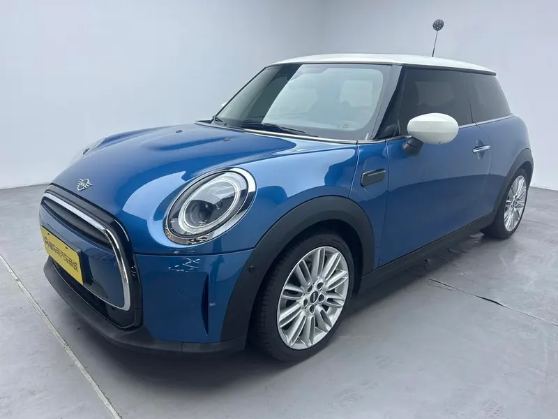 MINI MINI 1.5T COOPER Classic, 2022 — фото 1