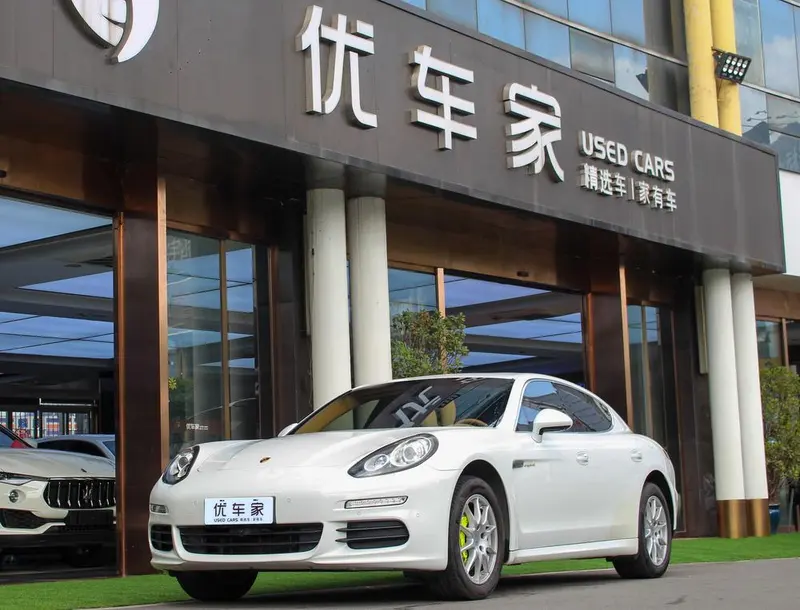 Porsche Panamera E-Hybrid, 2014