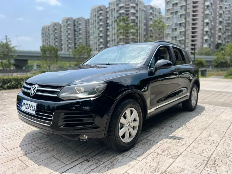 Volkswagen Touareg, 2011