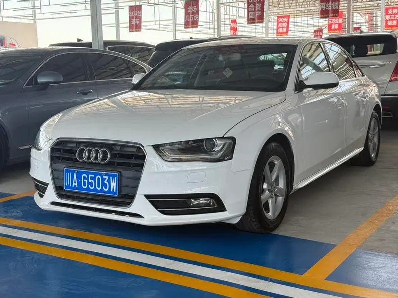 Audi A4L 35 TFSI Auto Standard Version, 2015 — фото 1