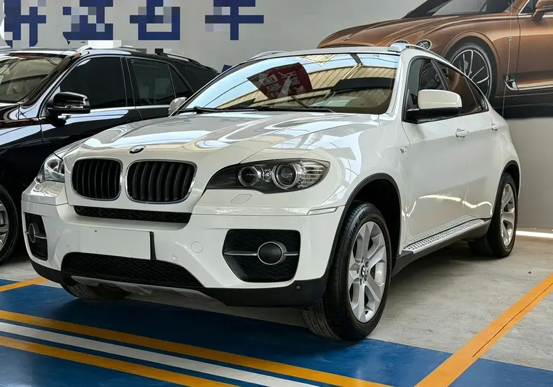 BMW X6, 2011