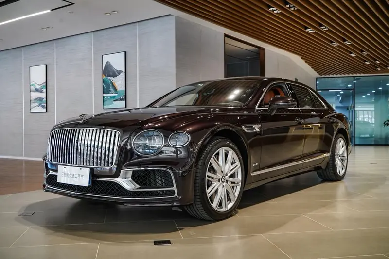 Bentley Flying Spur, 2020
