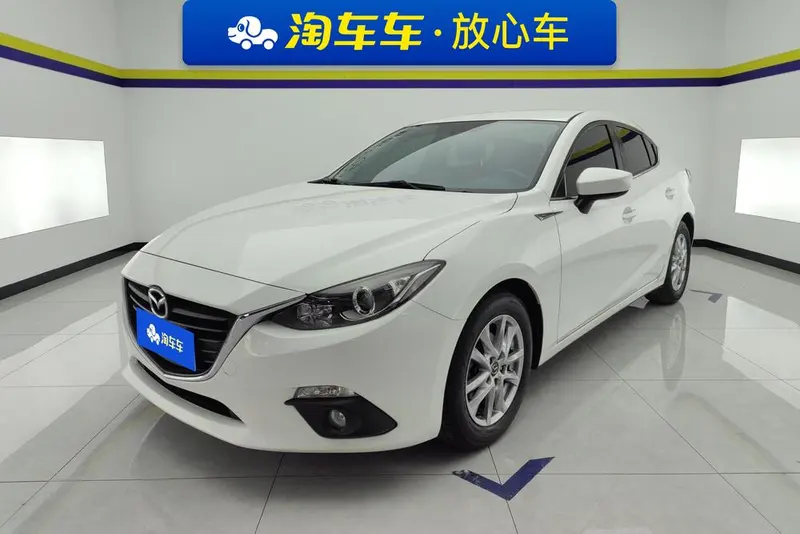 Mazda 3 Axela, 2016