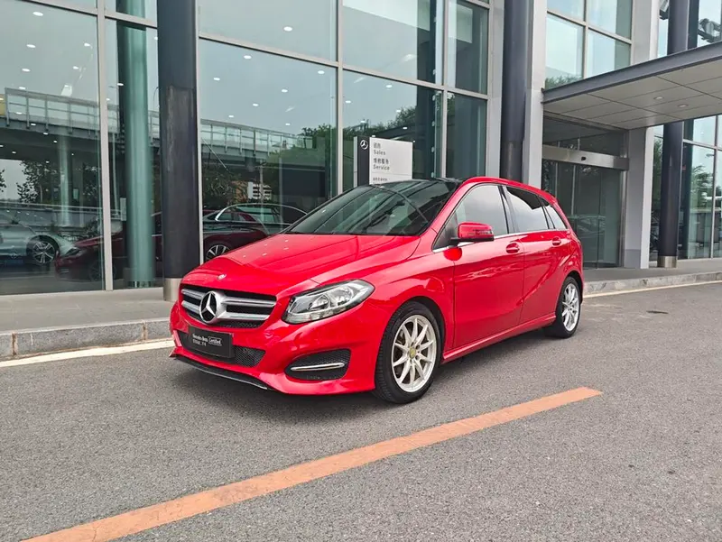 Mercedes-Benz B-Class, 2015