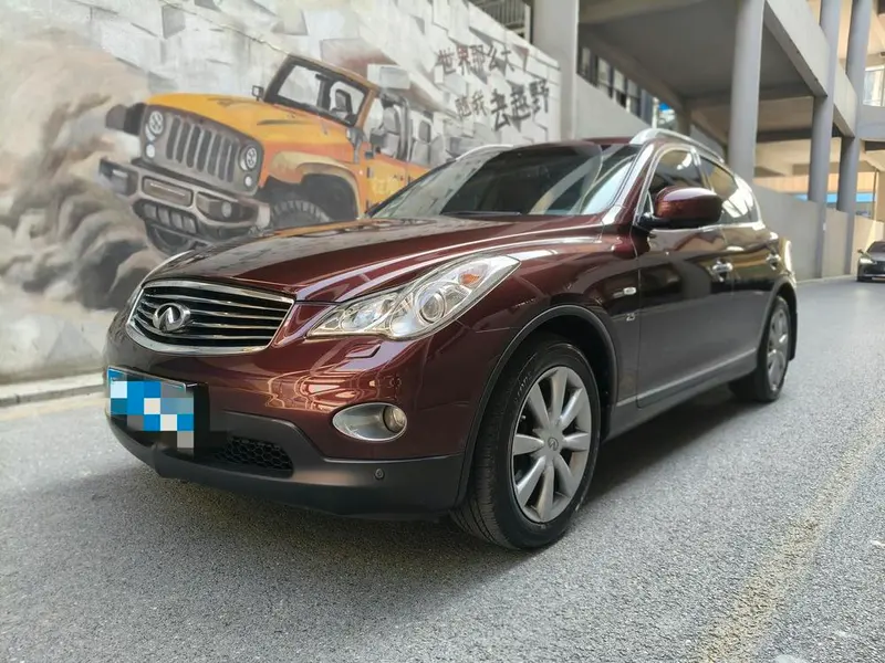 Infiniti QX50 (Import), 2013