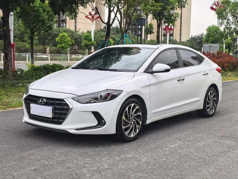 Hyundai Elantra Lingdong, 2019