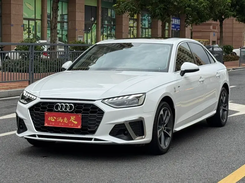 Audi A4L 40 TFSI Fashion Version, 2020 — фото 1