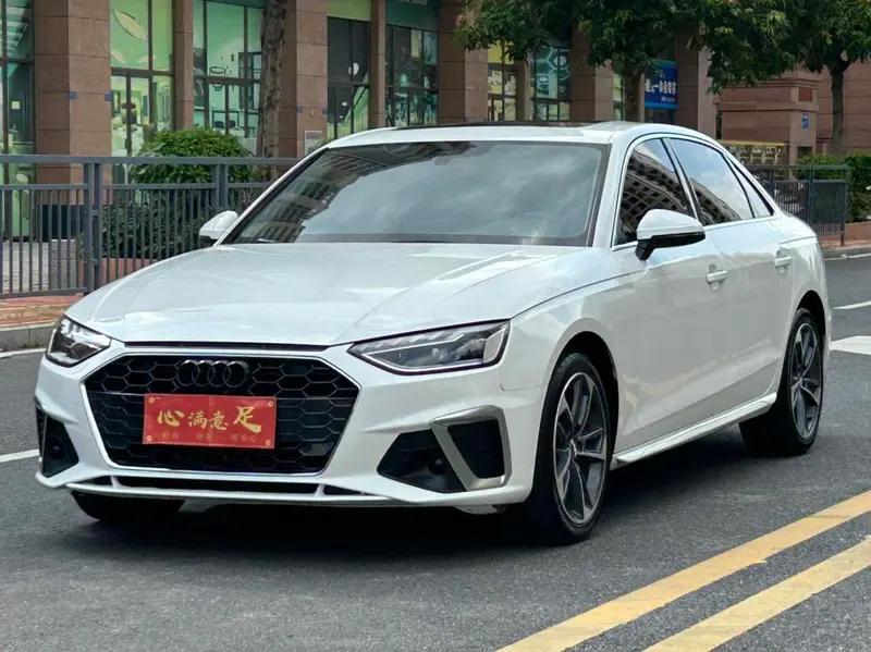Audi A4L 40 TFSI Fashion Version, 2020 — фото 1