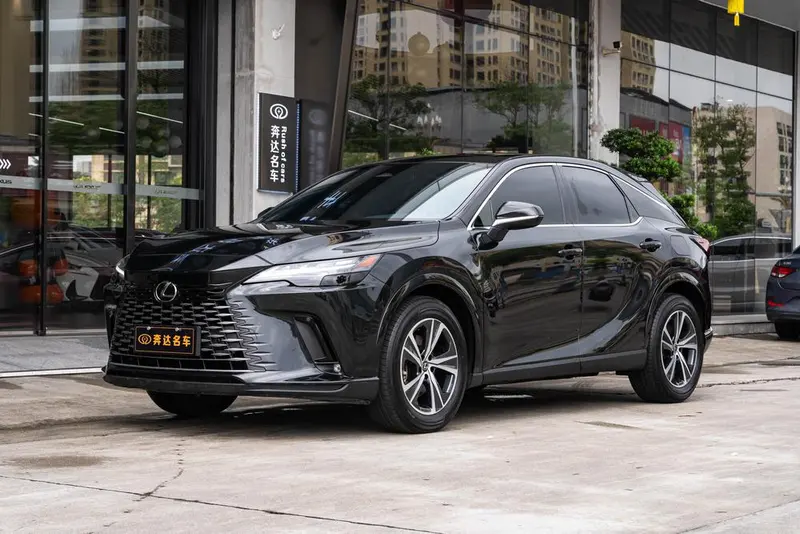 Lexus RX, 2025