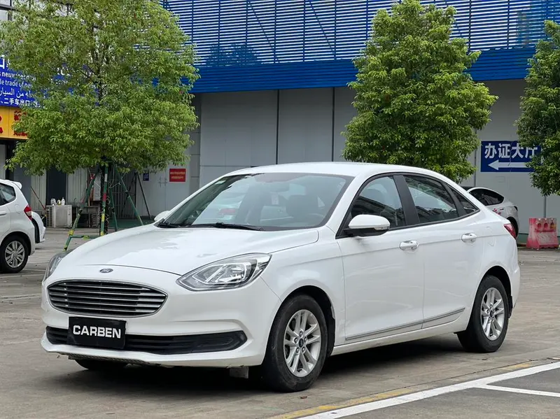 Ford Escort 1.5L Auto Version, 2019 — фото 1
