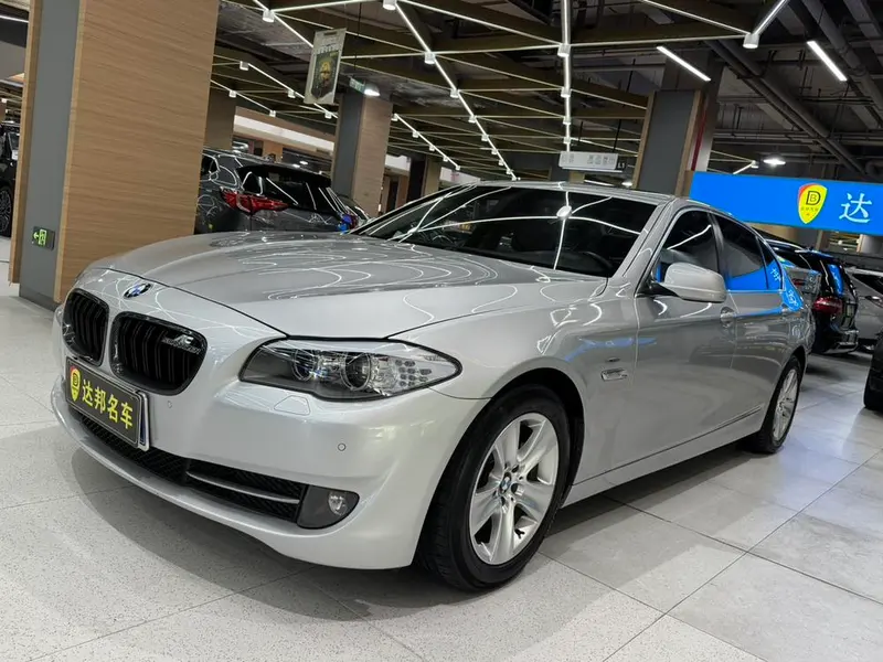 BMW 5-Series, 2011