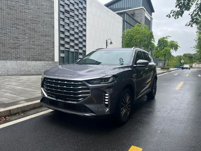 Jetour X70 PLUS, 2023