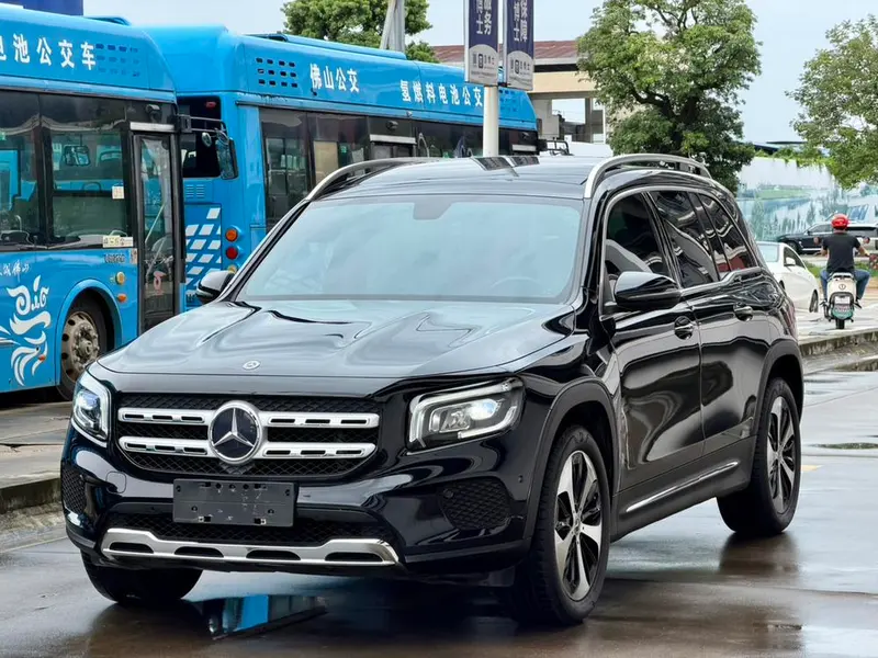 Mercedes-Benz GLB, 2021