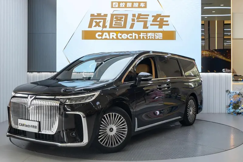 Voyah Dreamer PHEV, 2025