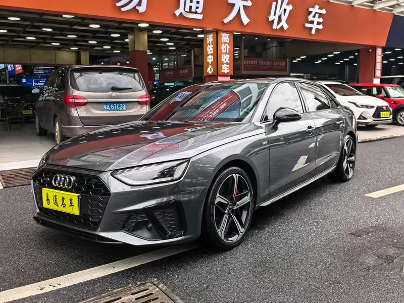Audi A4L 45 TFSI quattro Refined Version, 2022 — фото 1