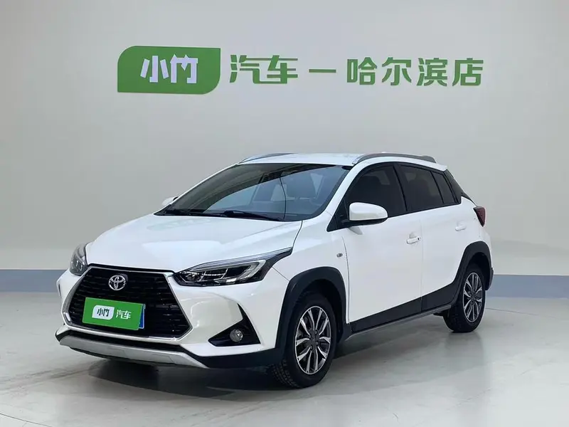 Toyota Yaris L, 2022