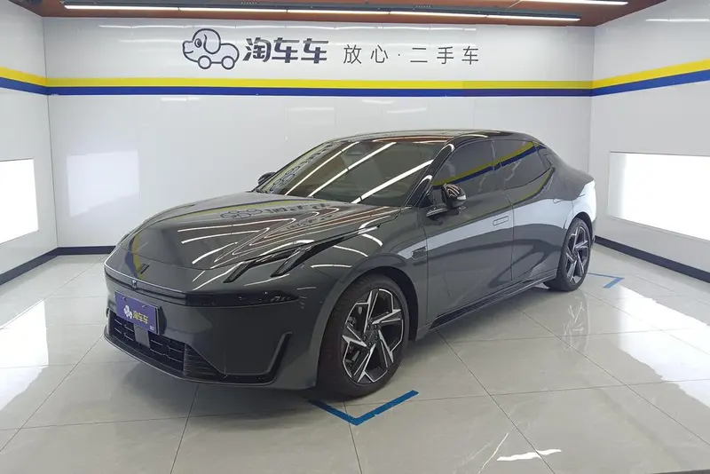Lynk & Co 07 EM-P, 2024