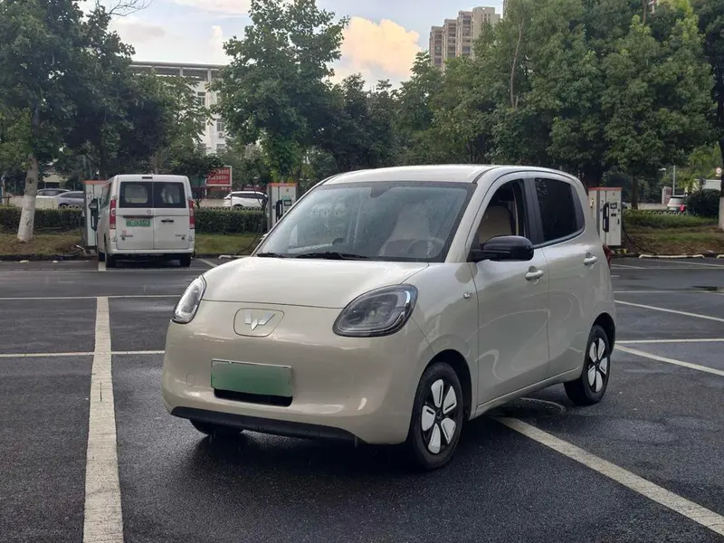 Wuling Hongguang MINIEV 205km LFP Edition Refined + Model, 2025 — фото 1