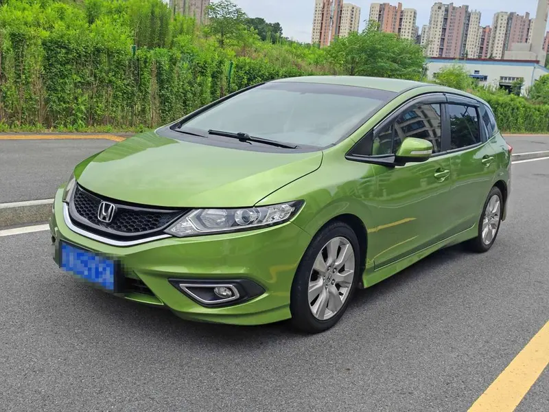 Honda Jade 1.8L Auto Comfort Edition 5 Seater, 2013 — фото 1