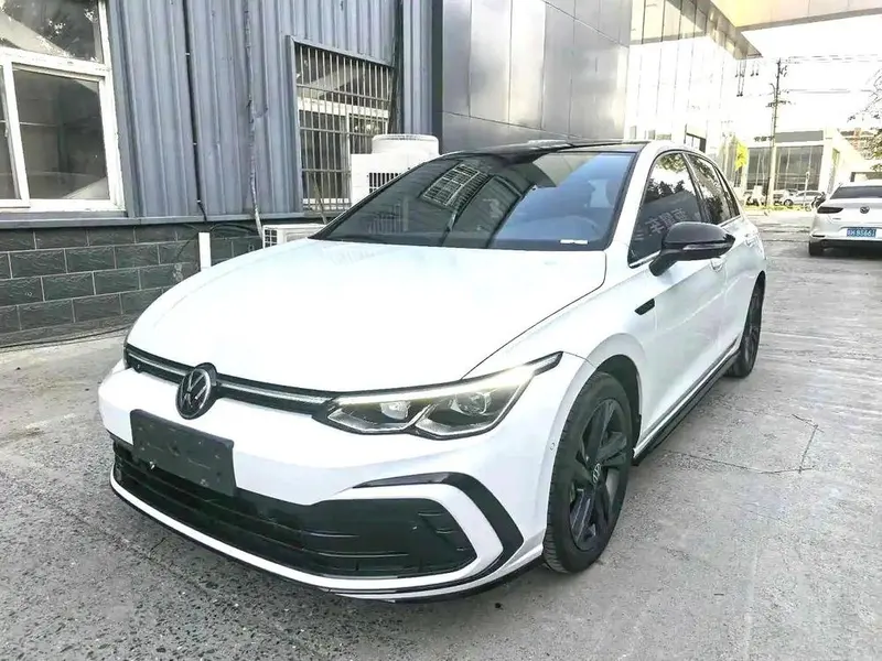 Volkswagen Golf 280TSI DSG R-Line, 2023 — фото 1