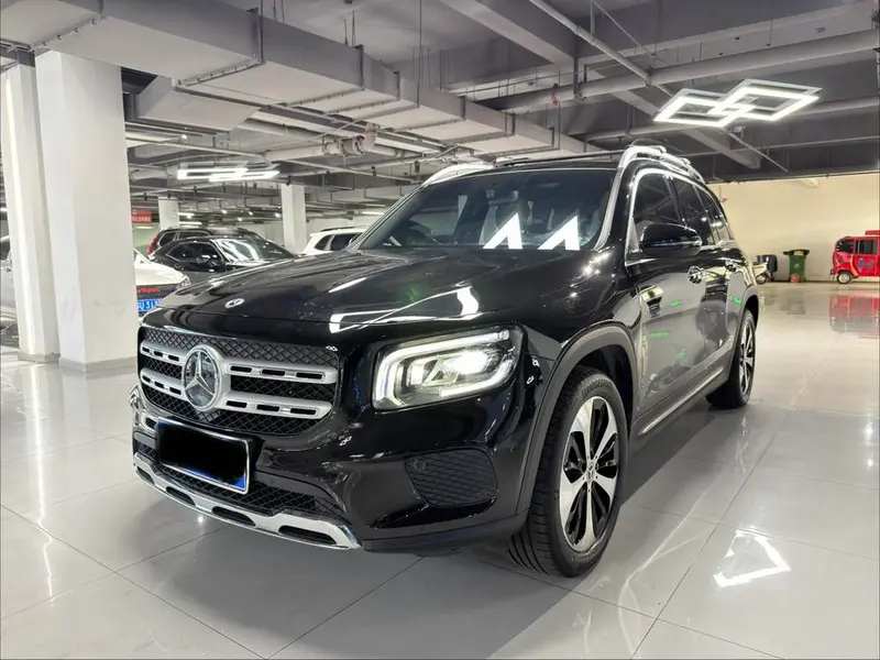 Mercedes-Benz GLB, 2023