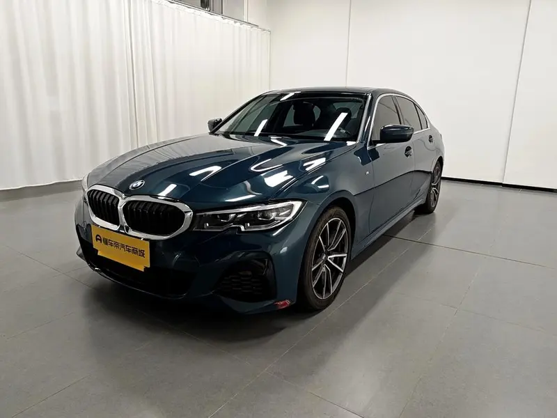 BMW 3-Series, 2021