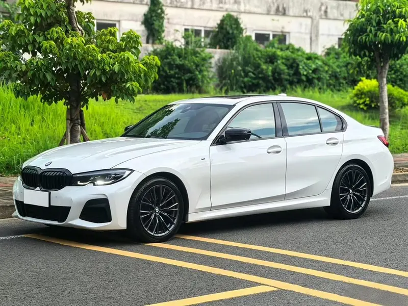 BMW 3-Series, 2020