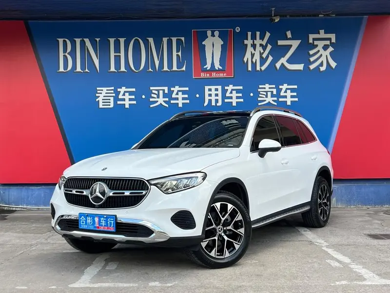 Mercedes-Benz GLC GLC 260 L 4MATIC Version 7 Seater, 2023 — фото 1