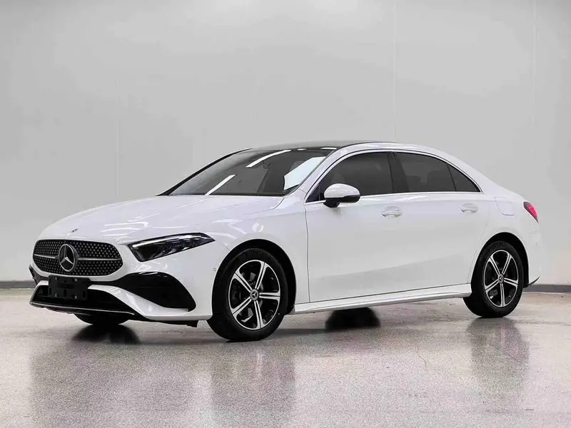 Mercedes-Benz A-Class A 200 L Fashion Edition, 2024 — фото 1