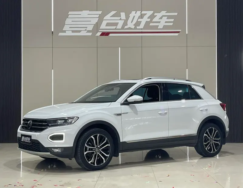 Volkswagen T-Roc, 2022
