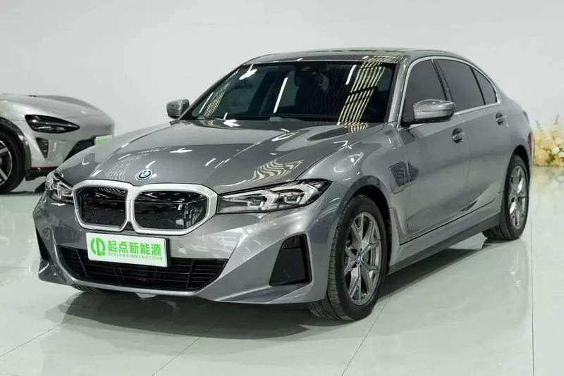 BMW i3 eDrive35L, 2022 — фото 1