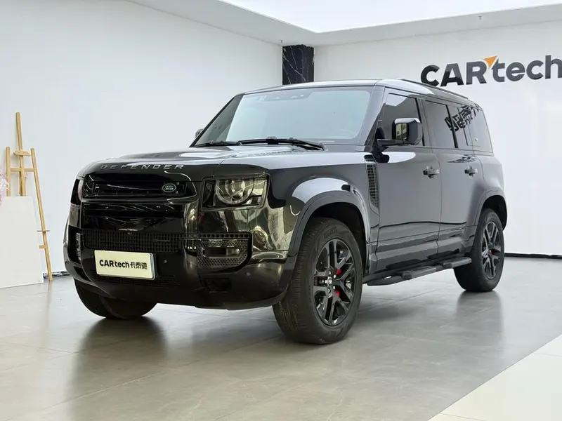 Land Rover Defender, 2023