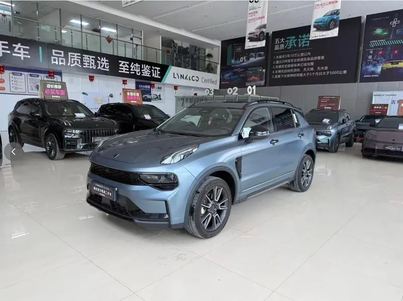 Lynk & Co 01, 2025