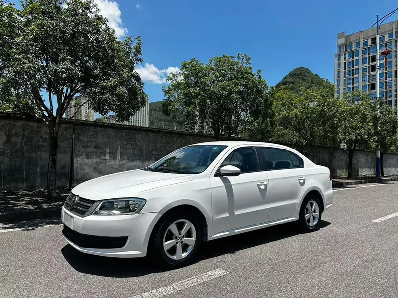 Volkswagen Lavida 1.6L Auto Comfort Edition, 2017 — фото 1