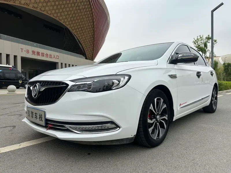 Buick Excelle, 2021