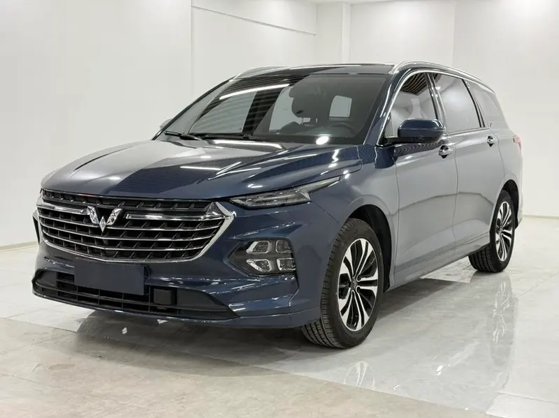 Wuling Capgemini Victory 1.5T CVT Flagship Version, 2020 — фото 1