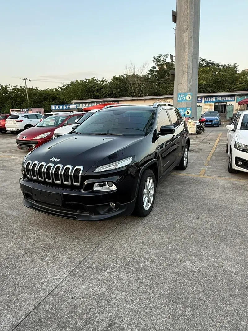 Jeep Cherokee, 2017