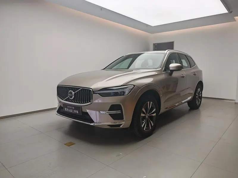 Volvo XC60, 2025
