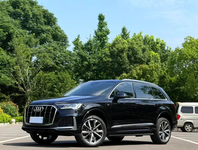 Audi Q7 55 TFSI quattro S line Sport Version, 2021 — фото 1