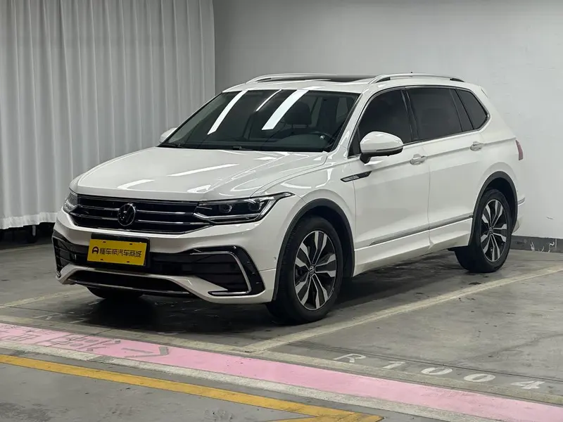 Volkswagen Tiguan L, 2022