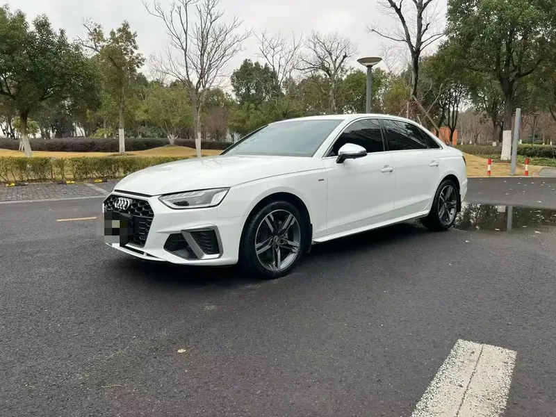 Audi A4L 40 TFSI Fashion Version, 2020 — фото 1