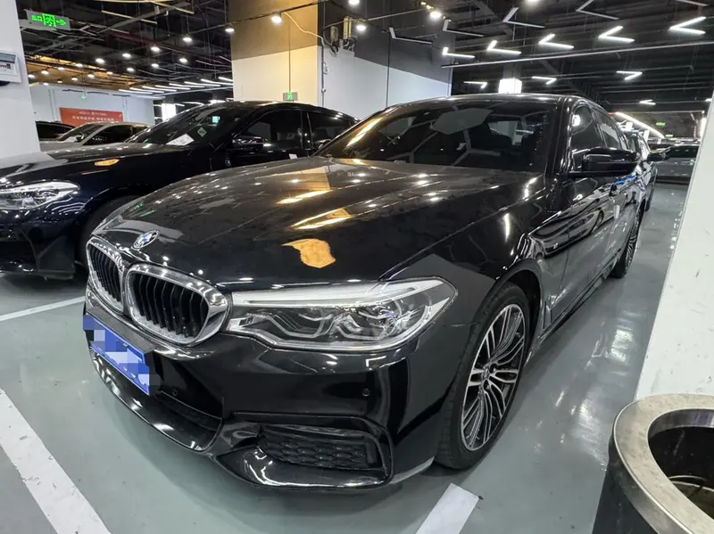 BMW 5-Series, 2018